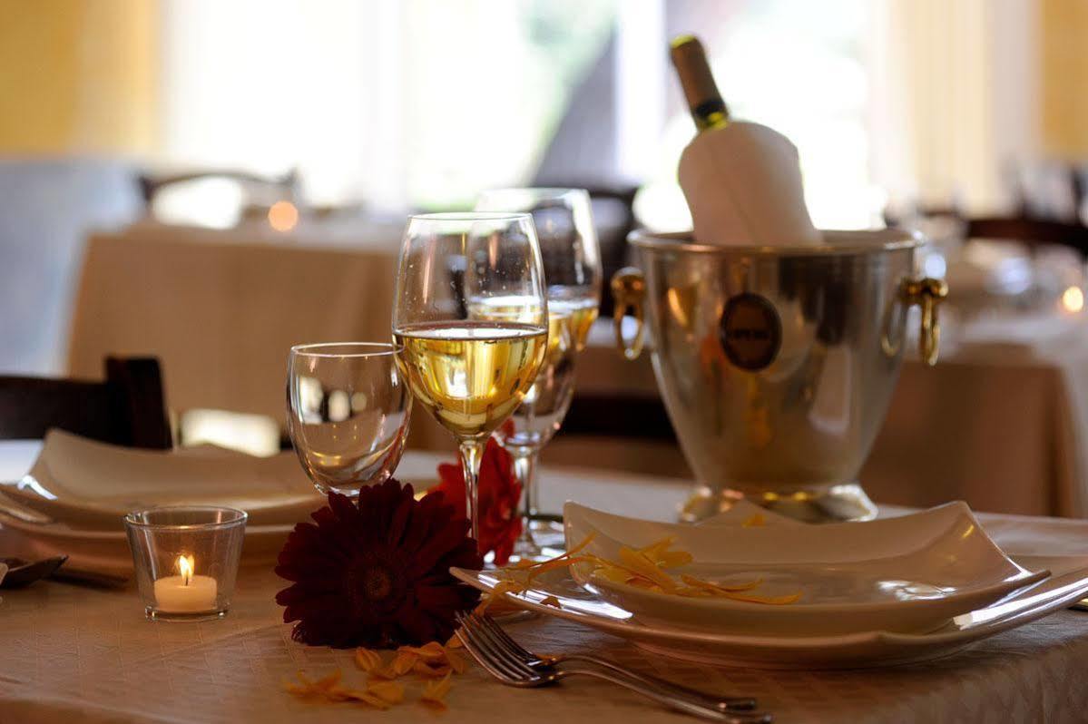 ריו מרינה Hotel Etrusco מראה חיצוני תמונה